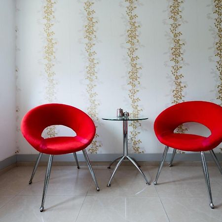 Lovely Top Center Studio Sofia Luaran gambar